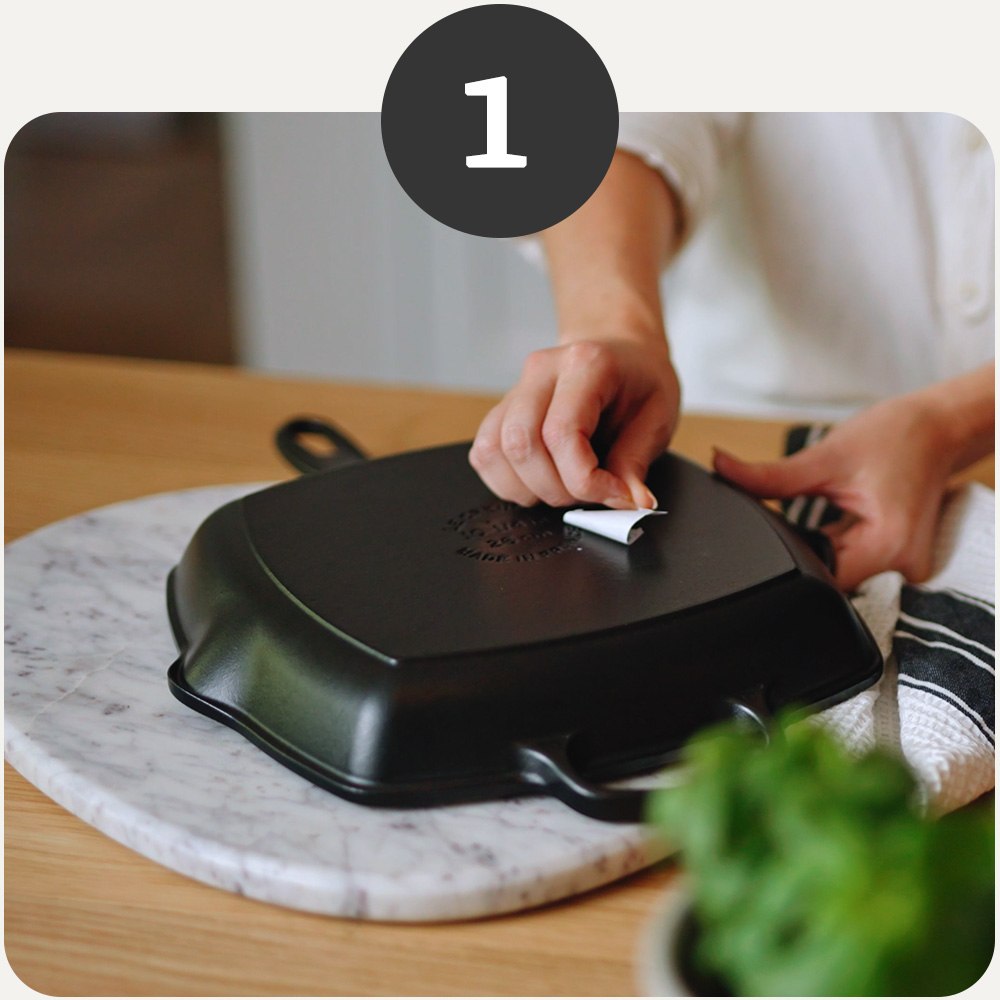 Cast iron grill cleaning top